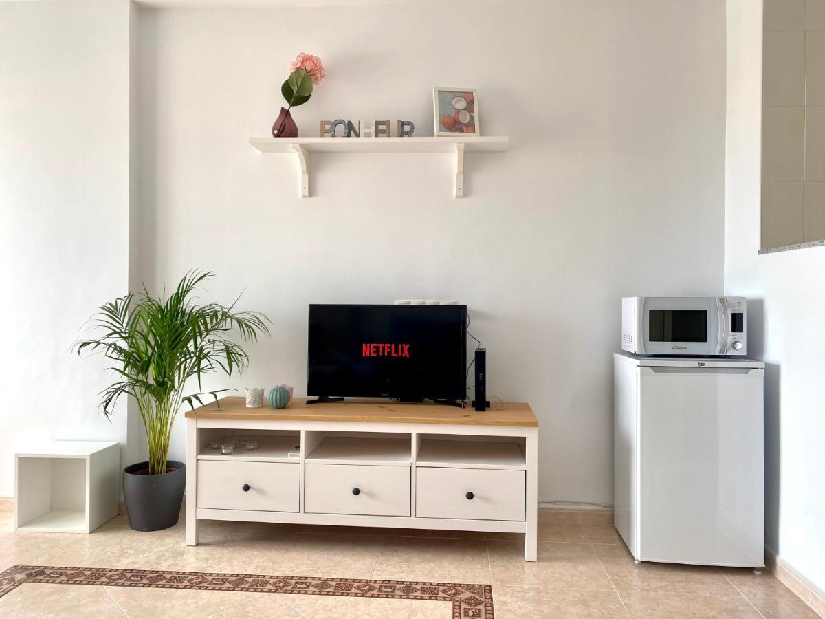 شقة Iris Vistas Sea & Sun بينالماذينا المظهر الخارجي الصورة